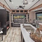 5th Wheel Rv With 2 Queen Beds